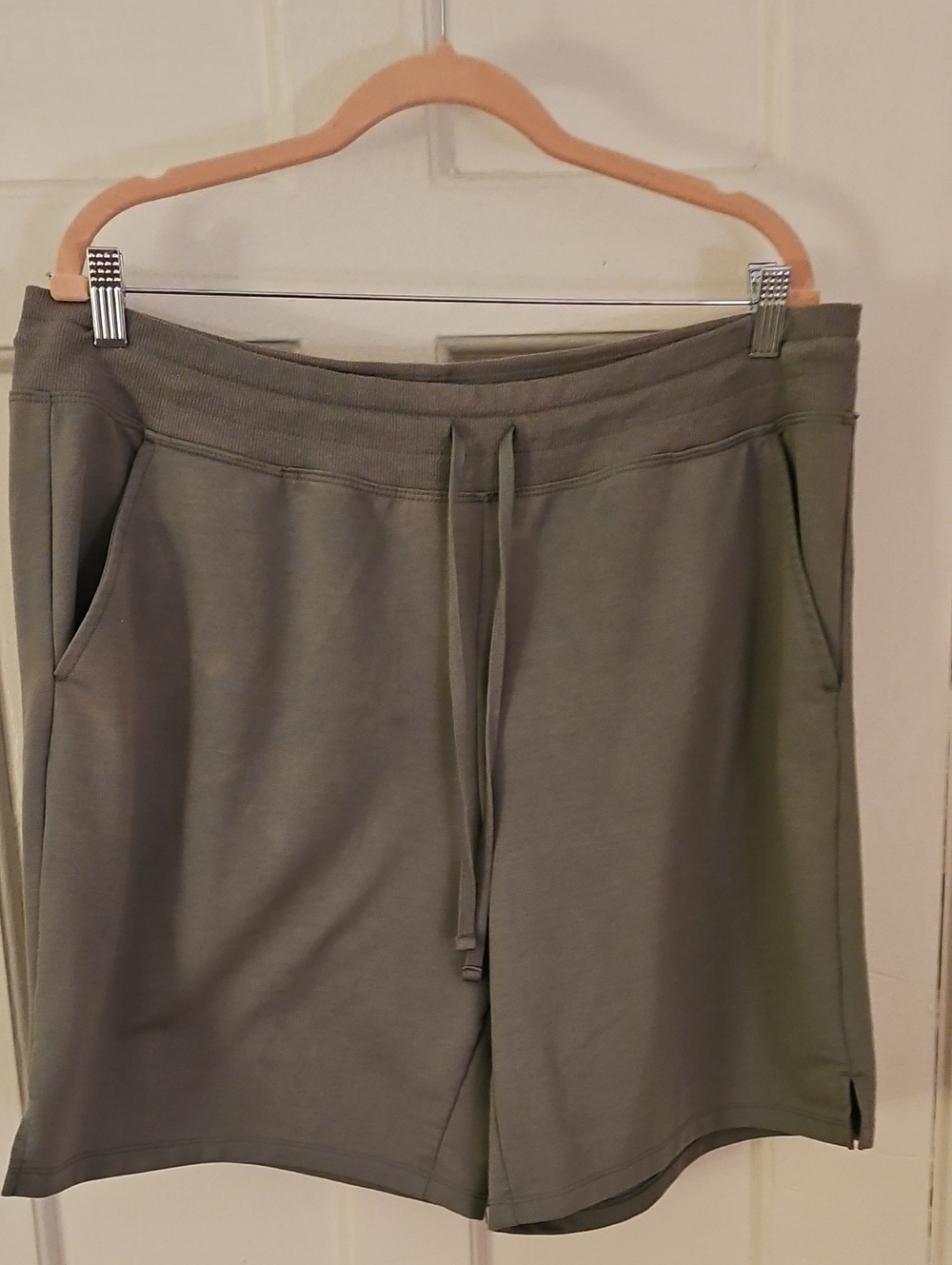 Athletic Works Olive Green Drawstring Women's Athletic Shorts